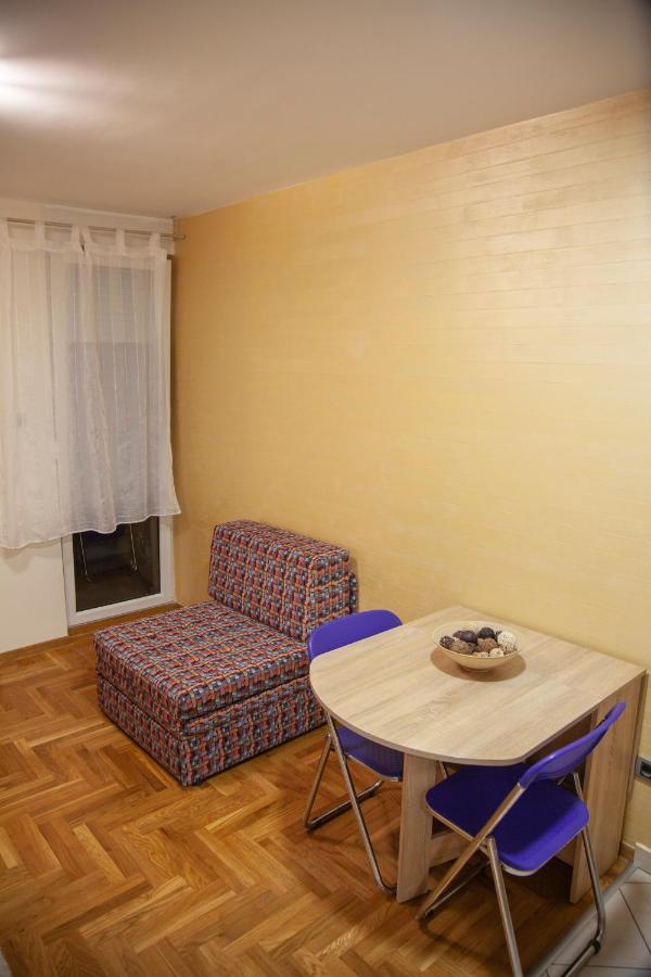 נובי סאד Apartment Vas Raj מראה חיצוני תמונה